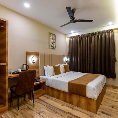 Hotel Zara International Mumbai Exterior photo